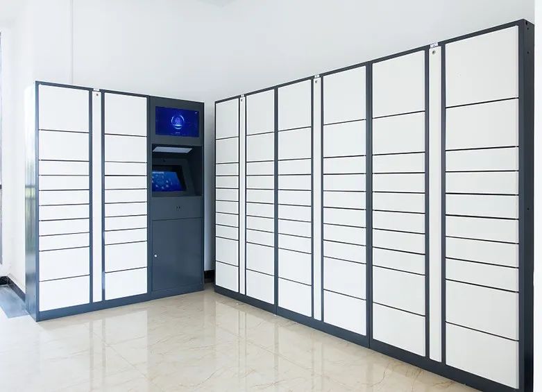 AGGAME人脸识别终端在智能存储柜上的应用